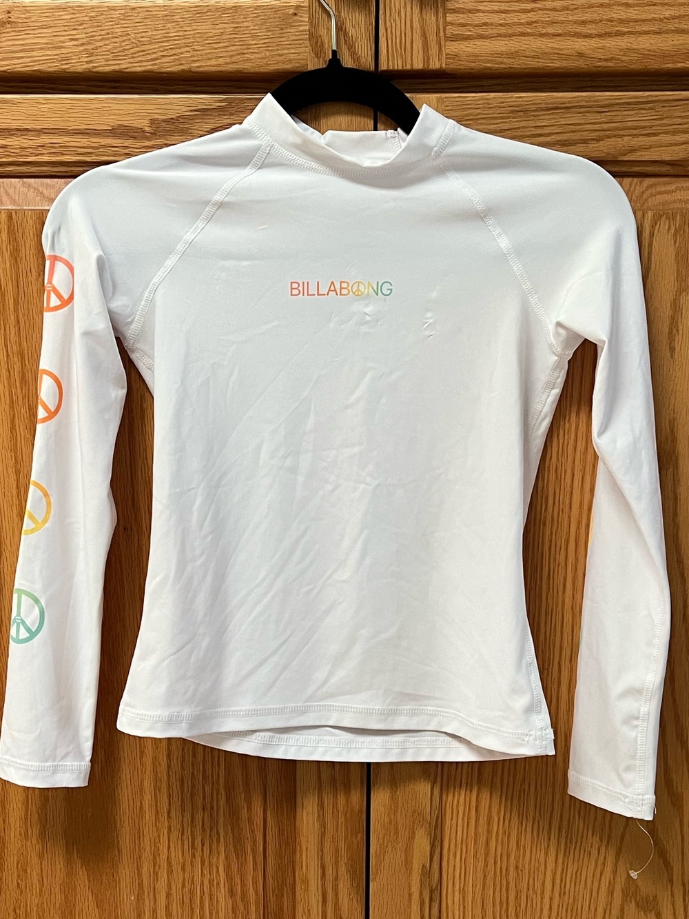 Billabong White Long-Sleeve Rash Guard with Rainbow Logo, GUC, Size M